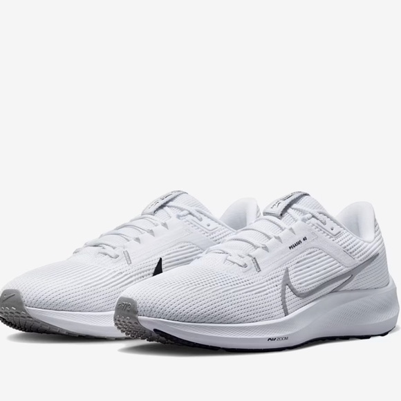 Nike Pegasus 40 Men's Running Shoe, Size 11.5 - Picture 3 of 13